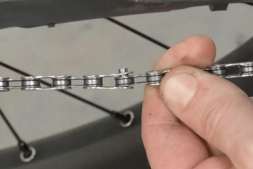 How do you remove a chain link without a tool?