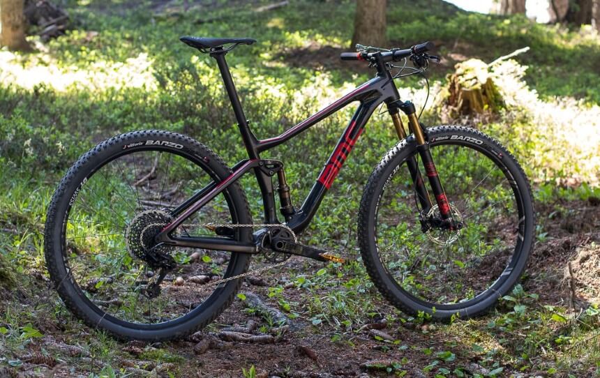 7 Best Full Suspension Mountain Bikes Under $2000 - Tackle Technical Trails with Ease!