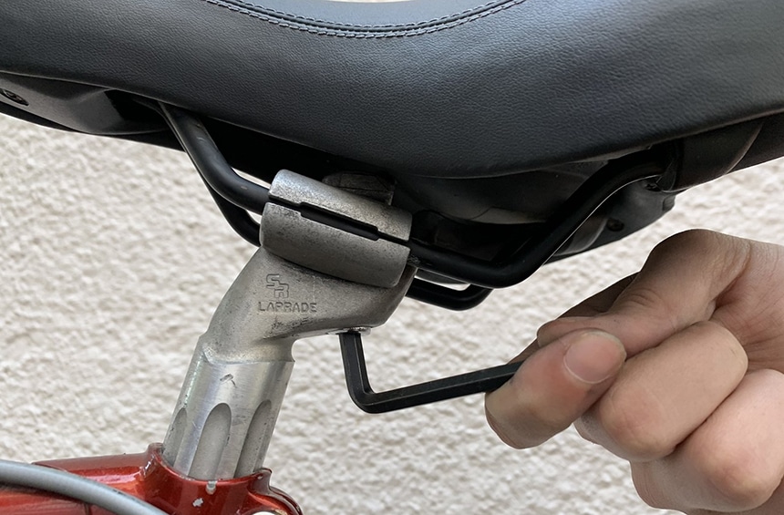 Simple Tips on How to Replace Bike Seat