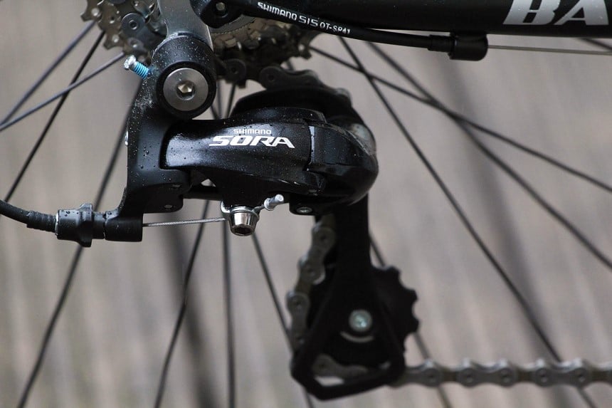 Shimano Claris vs Sora – Which One Is the Best Choice for Safety?