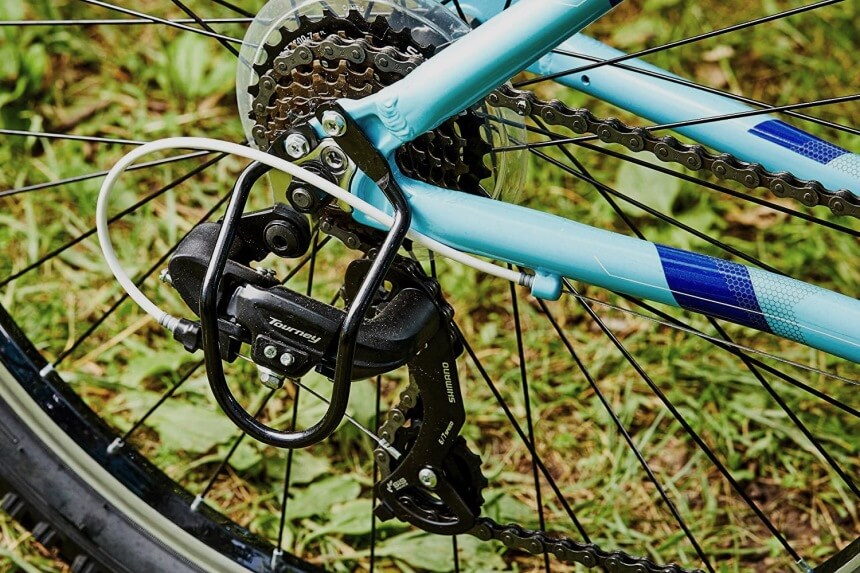 8 Best Gravel Bikes for Women - Variety of Features and Sizes (Summer 2022)