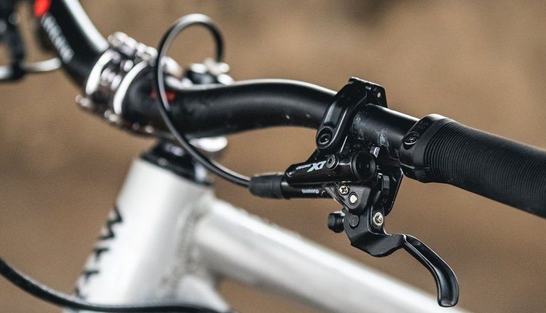 How to Bleed Shimano Brakes: the Complete Guide for Enthusiasts