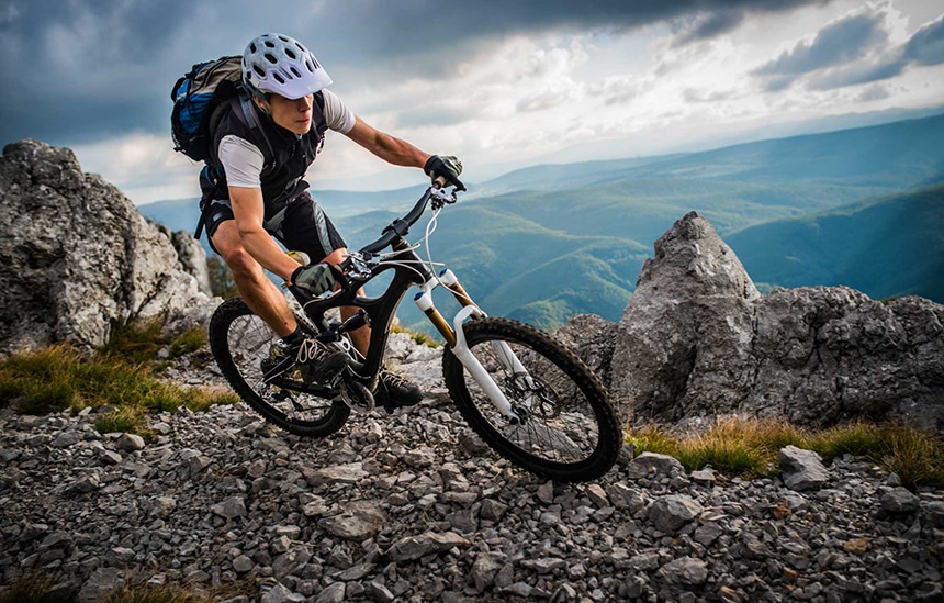 Hybrid vs. Mountain Bikes: In-detail Comparison