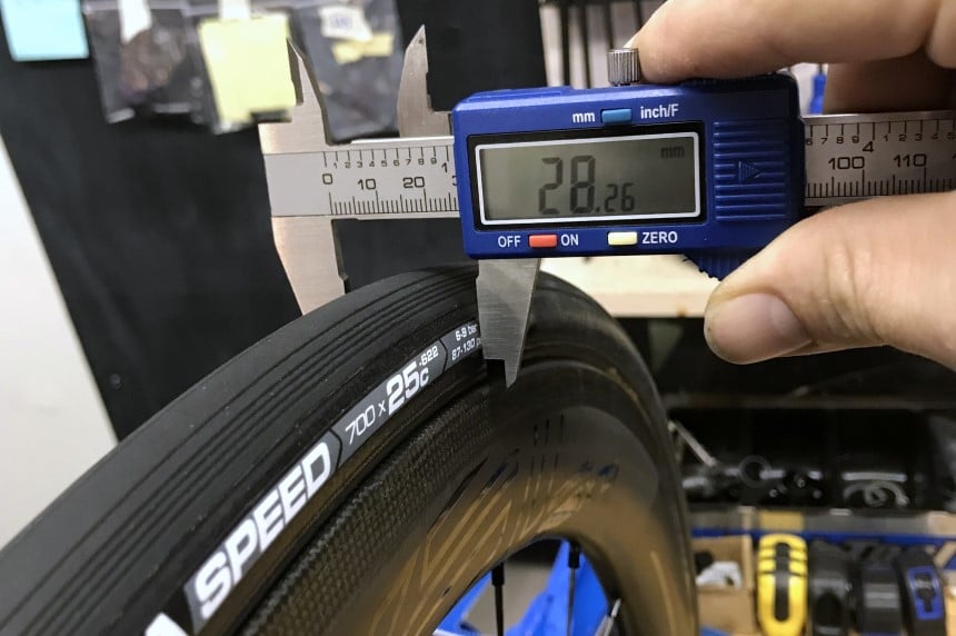 Mountain Bike Tire Pressure: How to Determine the Right Pressure?