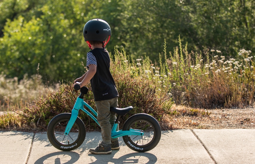 Balance Bike vs Training Wheels: Which One Is Better for Learning?