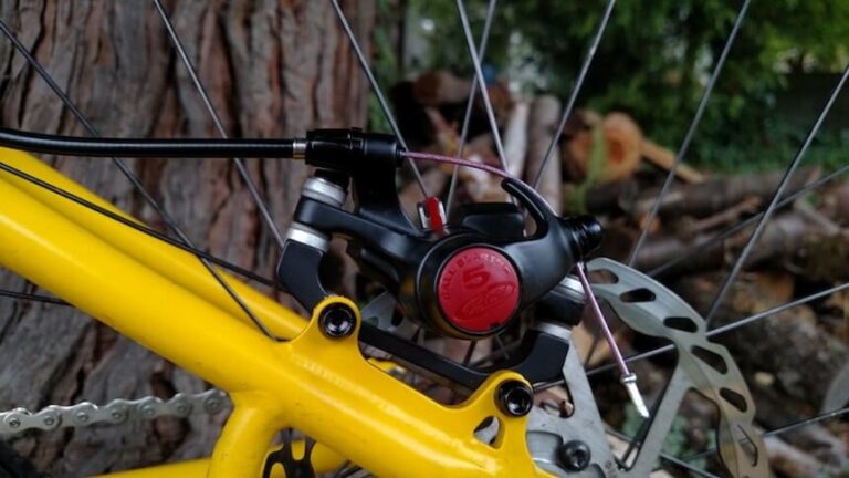 dirt jump bike brakes