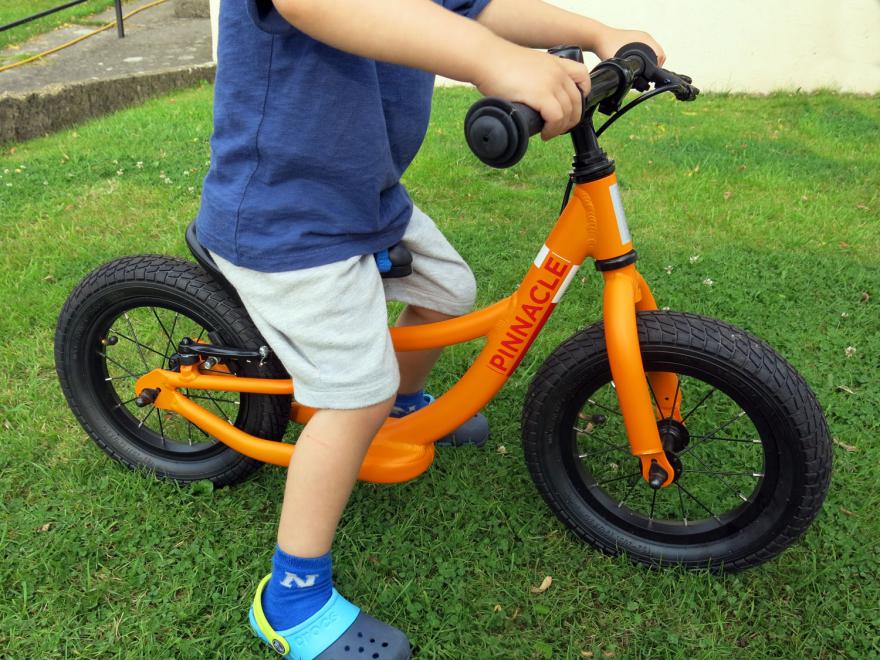 Balance Bike vs Training Wheels: Which One Is Better for Learning?