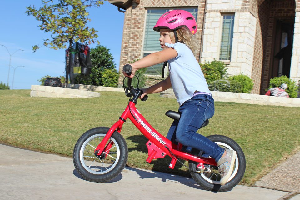 How to Teach a Kid to Ride a Bike? Tips to Engage Your Child