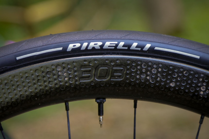 Schrader vs Presta Valve: Difference Explained