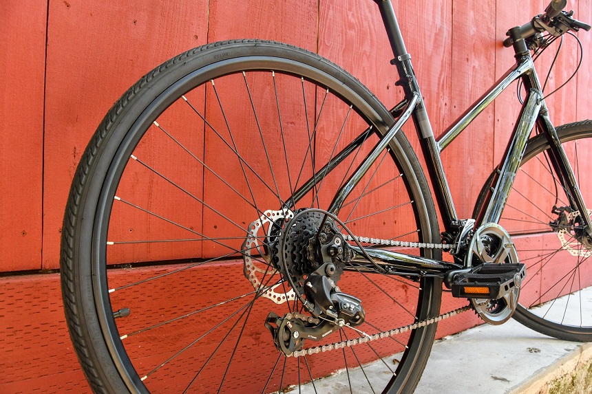 What Is a Hybrid Bike? Features and Benefits of a Hybrid Bike