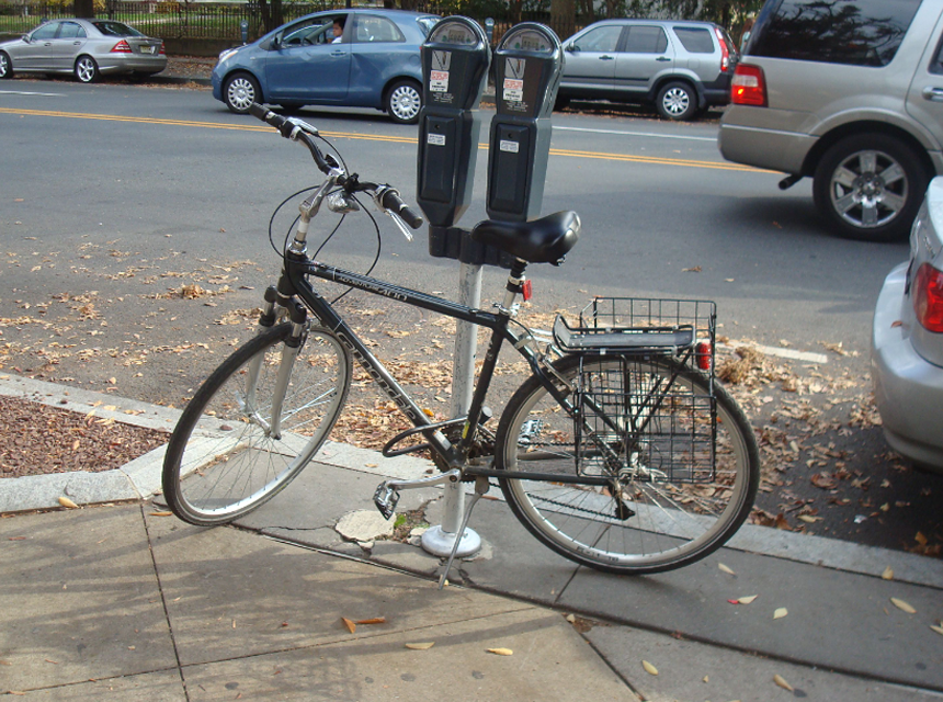 How to Lock a Bike without a Rack Safely