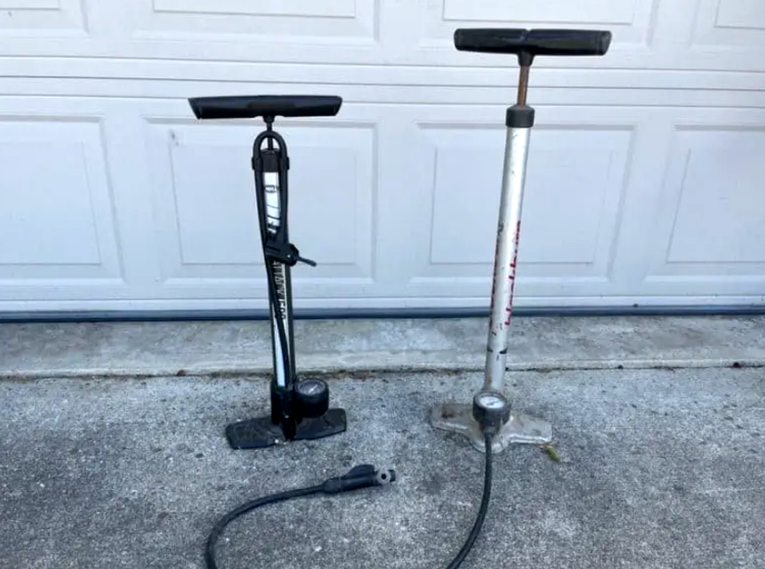 Bike Pump Types: Choose One That Works Best for You!